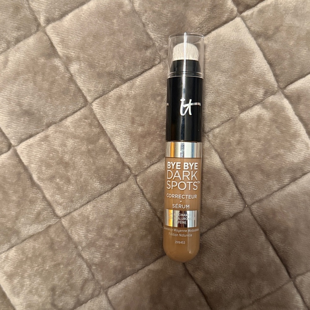 IT Cosmetics Bye Bye Dark Spots Corrector Serum - Tan